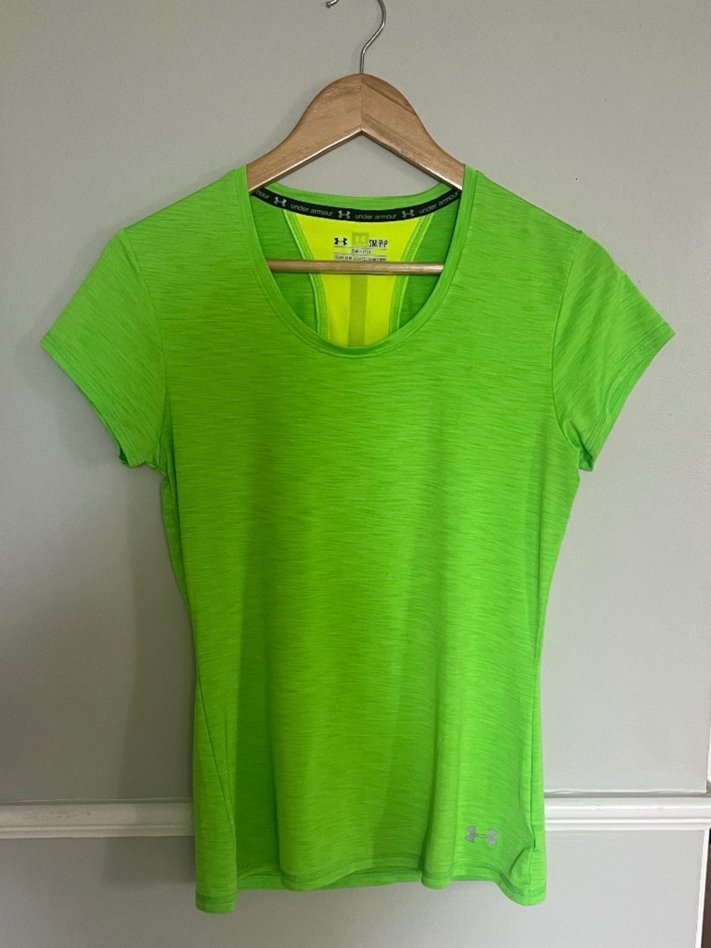Under Armour HeatGear Running Top – Size S